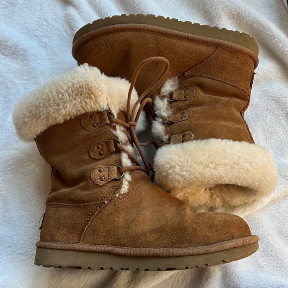 Kids Ugg khaki k sophy boots size 3 - Picture 5 of 8
